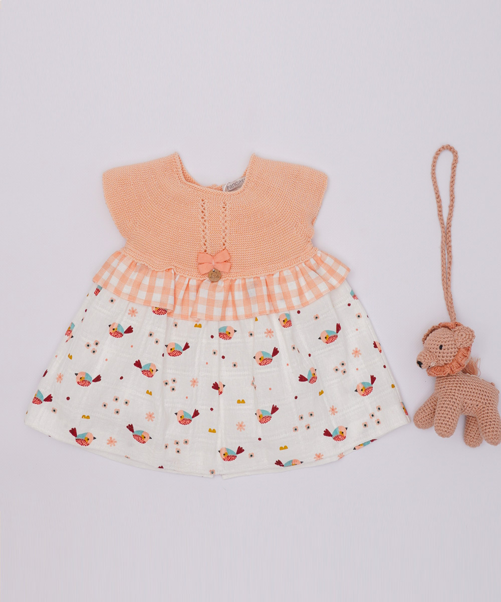 Vestido-pajaros-melocoton-Pangasa-verano-2024.jpg