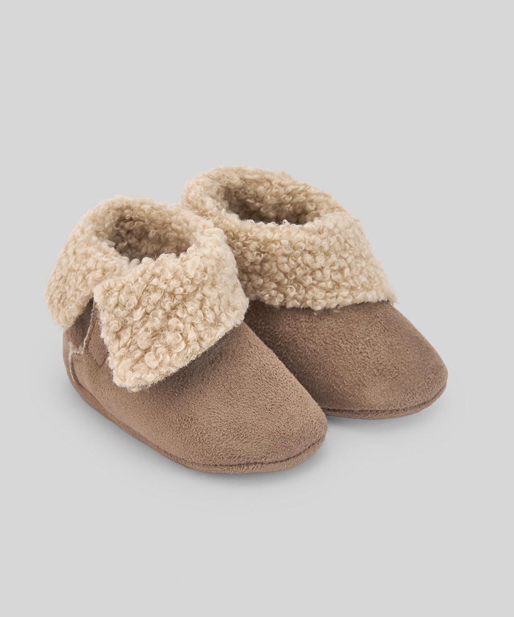 PAZ-AW24-069