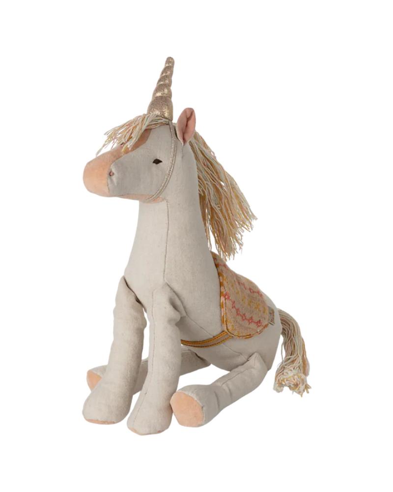unicornio-con-silla-boho-melocotn2-lafiestadeolivia_720x